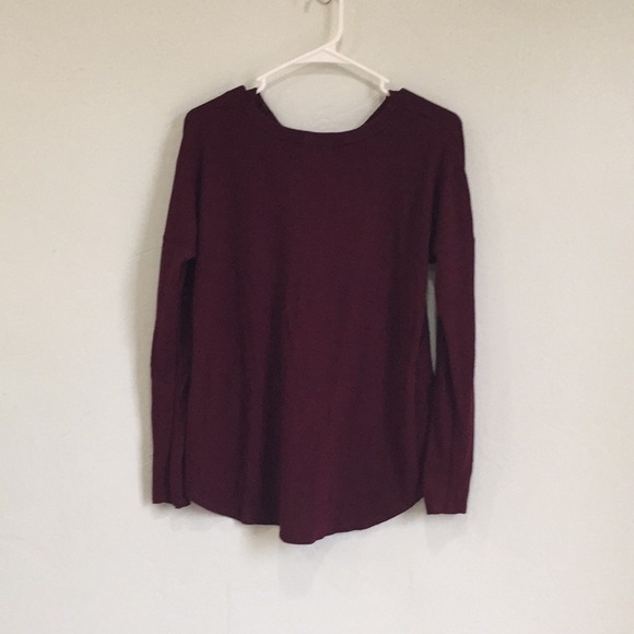 Maroon long sleeved sweater - Picture 2 of 2